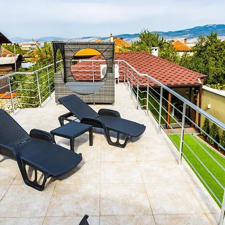 Forest Oasis Free Parking