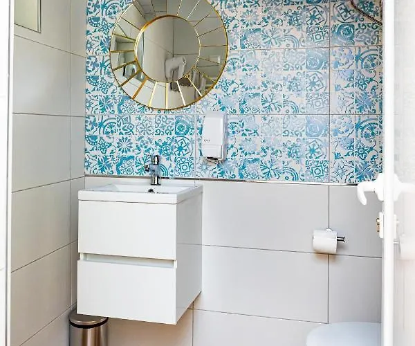 Forest Oasis Free Parking 3*