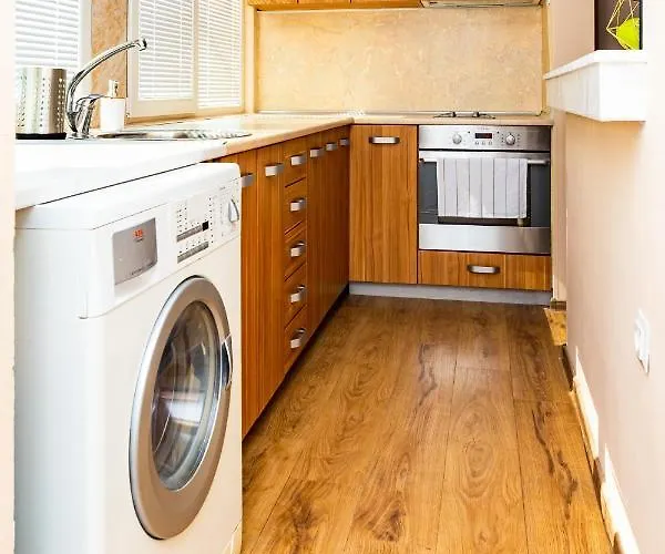 Forest Oasis Free Parking 3* Saparewa Banja