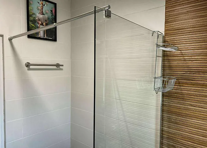 Pensjonat Forest Oasis Free Parking 3*